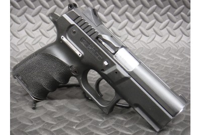 BUL Cherokee Compact 9mm w/ M..